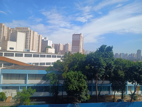 Apartamento 2 Dorm. 1 Suite. 34 Metros