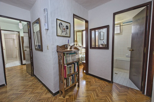 Casa De 4 Dormitorios Con Piscina Climatizada En Alquiler- Ref: 3378