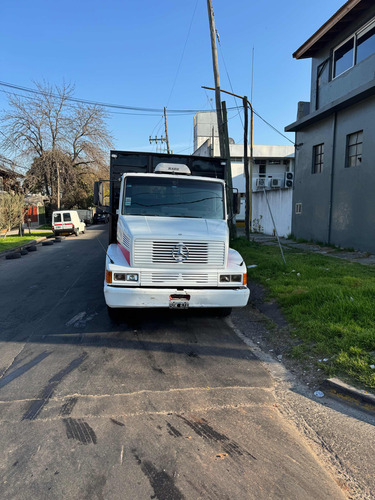 Mercedes Benz 1215