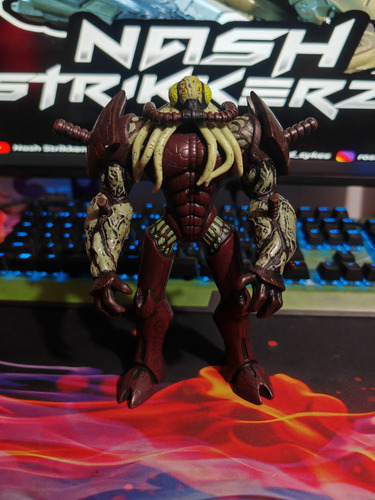 Ben 10 Hyperalen Vilgax (Reacondicionado)