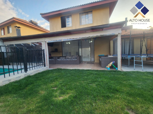 Se Arrienda Casa Con Piscina En Alto El Manzano Til Til