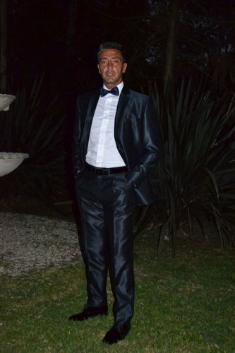 Imagen 1 de 5 de Alquiler Trajes De Etiqueta,mod.exclusivos,novios , Padrinos