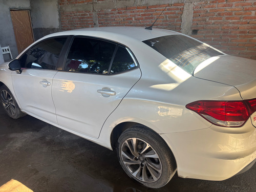 C4 Louge Motor Turbo Htp. Impecable 97000 Km. Sedan.