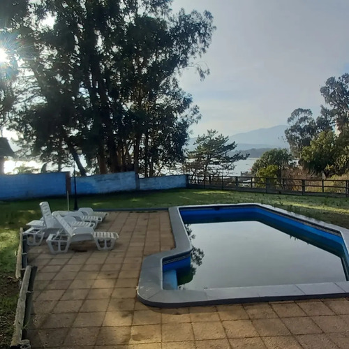 Casa Playera Con Piscina Y Gran Patio Con Vista A Bahia