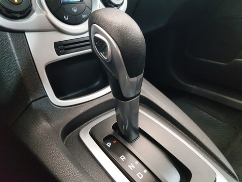 Ford Fiesta 1.6 SE HATCH 16V FLEX 4P POWERSHIFT