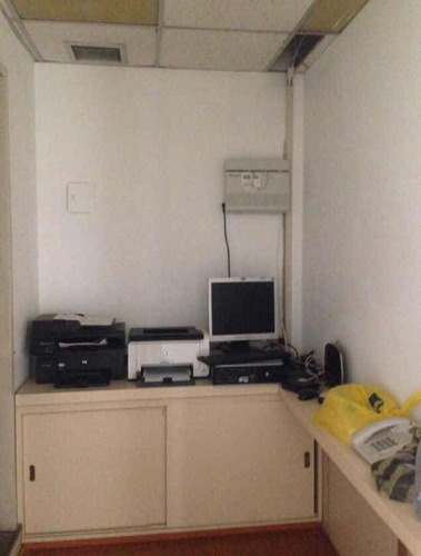 Oficina Centro Profesional Santa Paula, Frente A Clinica Santa Paula. 69m2 Excelente Ubicacion Y Vista, Restaurantes, Servicios Medicos Y De Delibery, Supermercado, Comercios, Todos A Pocos Pasos