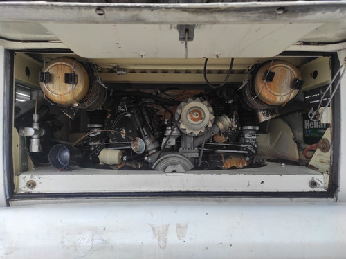 Imagem 12 de 14 de Vw Kombi Pick Up Com Carroceria 1600 Documento Ok