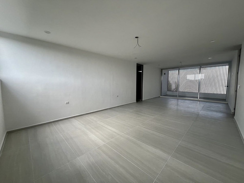 Casa En Venta En Merida, Privada El Origen, Mod 659 Con Alberca