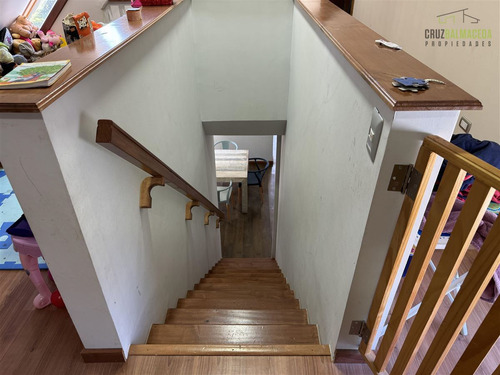 Casa En Venta De 5 Dorm. Parque Ivian En Puerto Varas