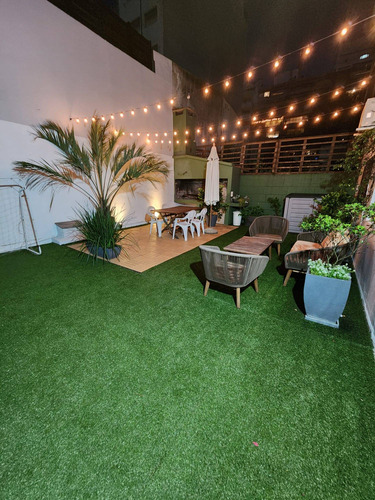 Venta Apartamento Tres Dormitorios Con Patio Y Garage En Pocitos