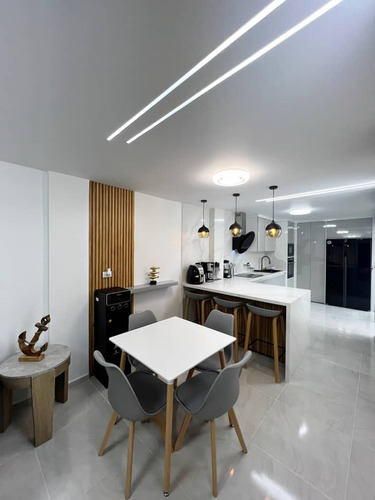 Apartamento En Tucacas Falcon Es Cartago I Mcc