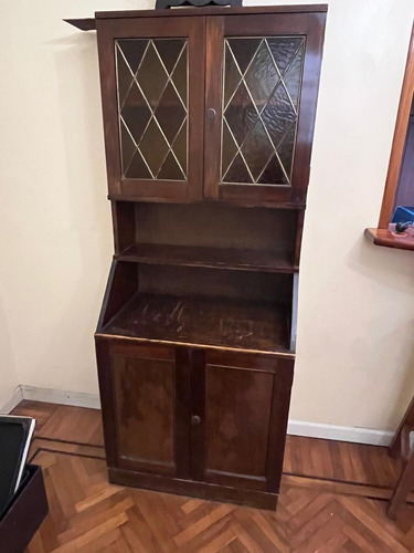 Mueble Vajillero Antiguo De Madera Con Vitreaux Marrón (Usado)