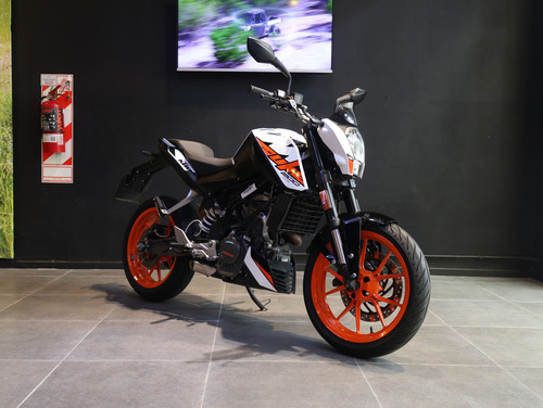 Ktm Duke 200 Bs4 Unico Dueño Impecable Permuto Financio