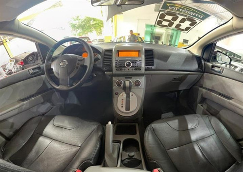 Nissan Sentra 2.0 16v Gasolina Automático