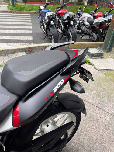 Imagen 3 de 14 de Bajaj Pulsar Ns200 Fi