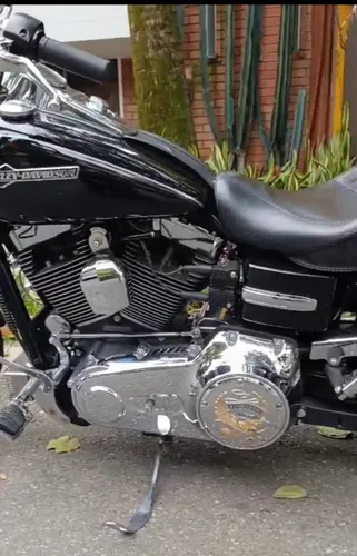 Harley Davidson Dyna Super Glide