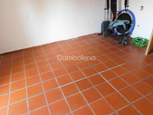 Edificio En Block En Venta En Moreno, G.b.a. Zona Oeste