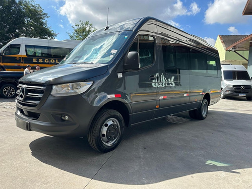 Mercedes-Benz Sprinter 2.0 Vidrado 517 Cdi Rd Extra Longo Teto Alto 15,3M3 5P Diesel