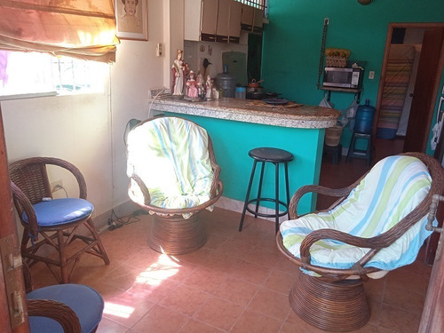 Imagen 3 de 9 de Comoda Casa En Alquiler