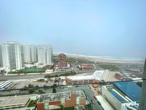 Imagen 19 de 29 de Apartamento En Venta De 3 Dormitorios En Playa Mansa (ref: Lij-5615)