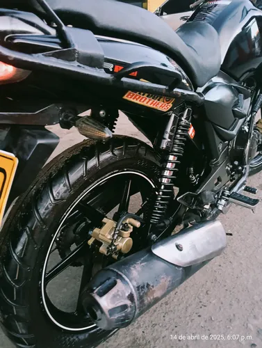 Tvs Apache 180