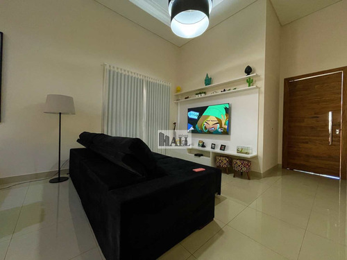 Casa À Venda Condomínio Village Damha Ii Com 3 Quartos - V8164