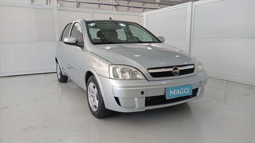Imagem 3 de 14 de Corsa 1.4 Mpfi Premium 8v Flex 4p Manual