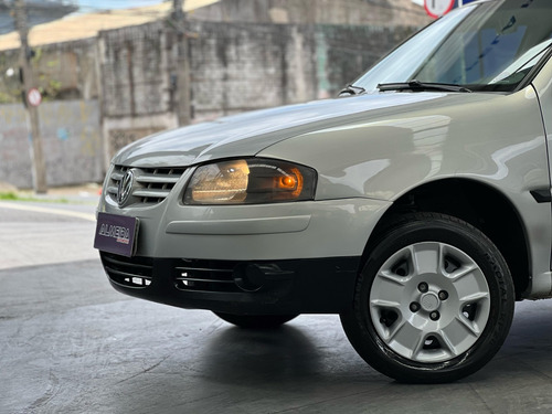 Volkswagen Gol GOL TECH 1.0 MI TOTAL FLEX 8V 4P