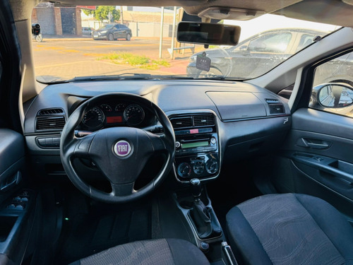 Fiat Punto 1.4 ELX 8V FLEX 4P MANUAL