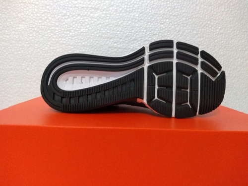Tênis Air Zoom Odyssey 2