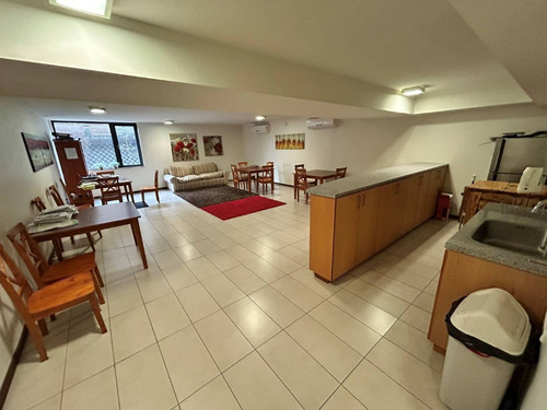 Departamento Soñado Con Jardín Al Río, A Metros De La Plaza