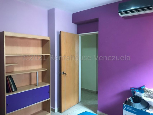 Imagen 9 de 24 de Gustavo Zavala Rentahouse 22-5234