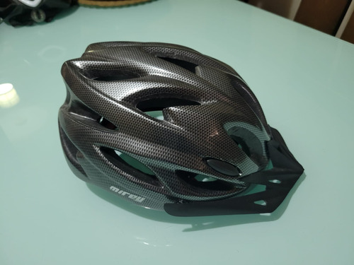 Casco Para Bicicleta Genérico Con Luz Posterior