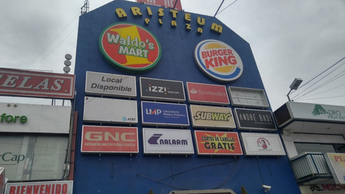 Local En Planta Baja En Plaza Comercial Iztapalapa