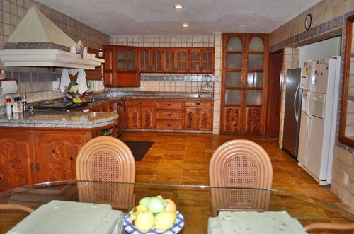 Imagen 10 de 28 de Bellisima Casa Grande En Venta En Cancun !!! C1865
