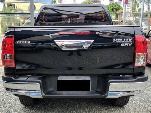 Hilux 2.8 Srv 4x4 4p Automatica 2017/17