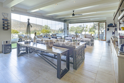 Penthouse Exclusivo Con Piscina