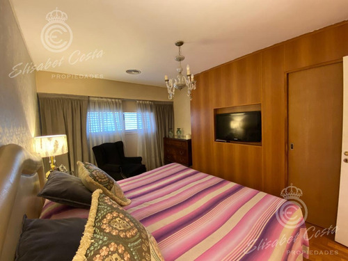 Imagen 25 de 30 de Casa - Lanús Este - Con Fondo Libre Y Pileta Climatizada !