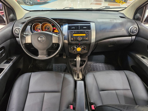 Nissan Grand Livina 1.8 SL 16V