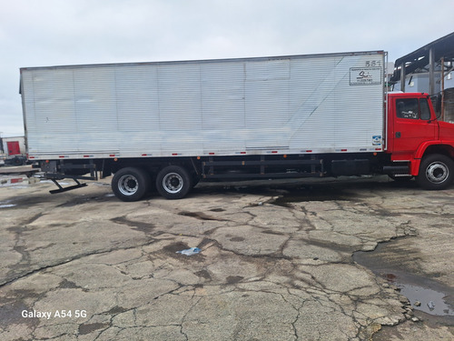 1620 Truk Baú Com Rampa