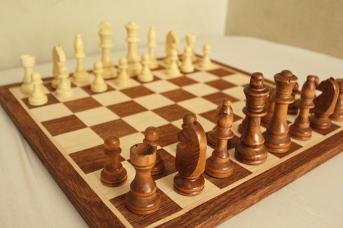 Imagen 1 de 4 de Tablero De Juego De Ajedrez De Lujo Ajedrez De Madera