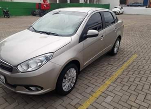 Fiat Grand Siena 2015 1.6 16v Essence Flex 4p