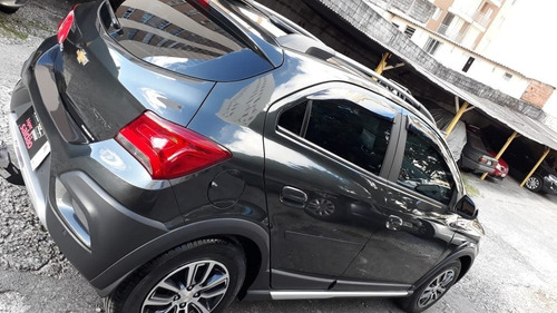 Chevrolet Onix 1.4 Mpfi Activ 8v Flex 4p Automático