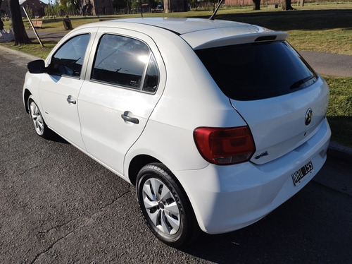 Imagen 4 de 14 de Volkswagen Gol Trend 2014 1.6 Pack I 101cv