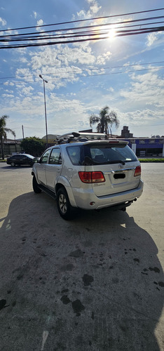 Toyota Hilux SW4 3.0 I Srv At C/cuero 4x4 (2009)