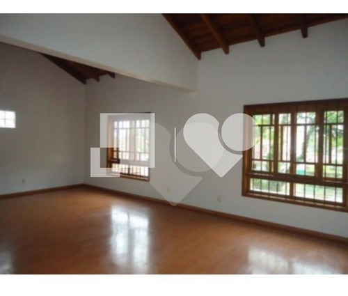 Excelente Casa, 4 Dormitórios Sendo 1 Suíte - 28-im427229