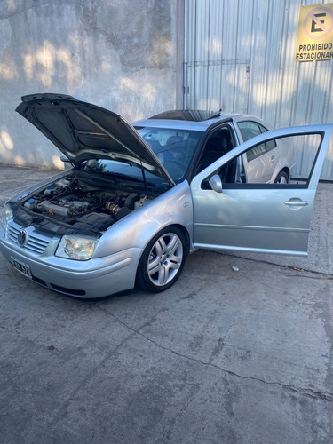 Volkswagen Bora 1.8 T Highline