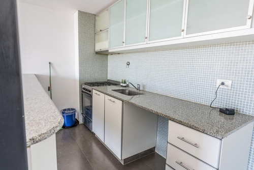 Imagen 6 de 19 de Venta Departamento 3 Ambientes C/ Balcón, Al Frente, Mucha Luz, Excelente Estado.