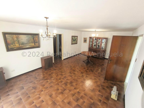 Ip Vendo Apartamento En La Urbina 24-23066 