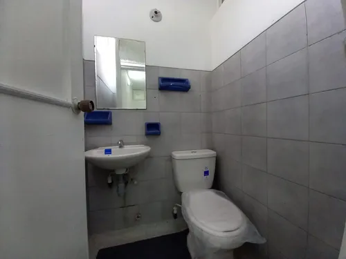 Local En Arriendo En Versalles (279059898).